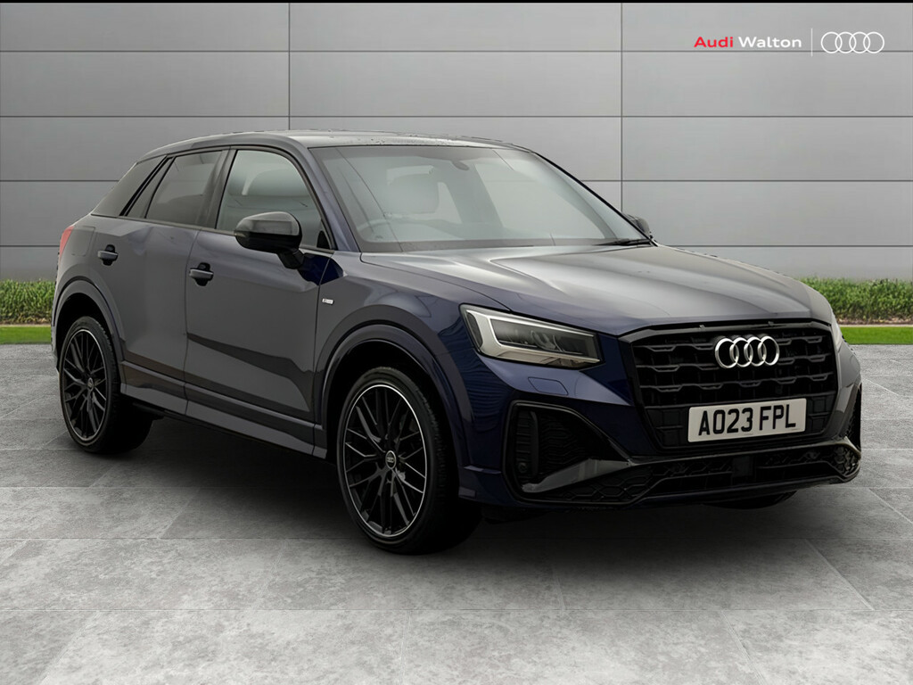 Audi Q2 Black Edition 35 Tfsi 150 Ps S Tronic Blue