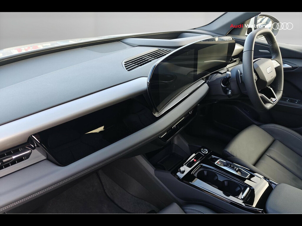 Audi Q6 E-Tron Q6 Sportback S Line E-tron Quattro 285,00 Kw RF75OTY White #2