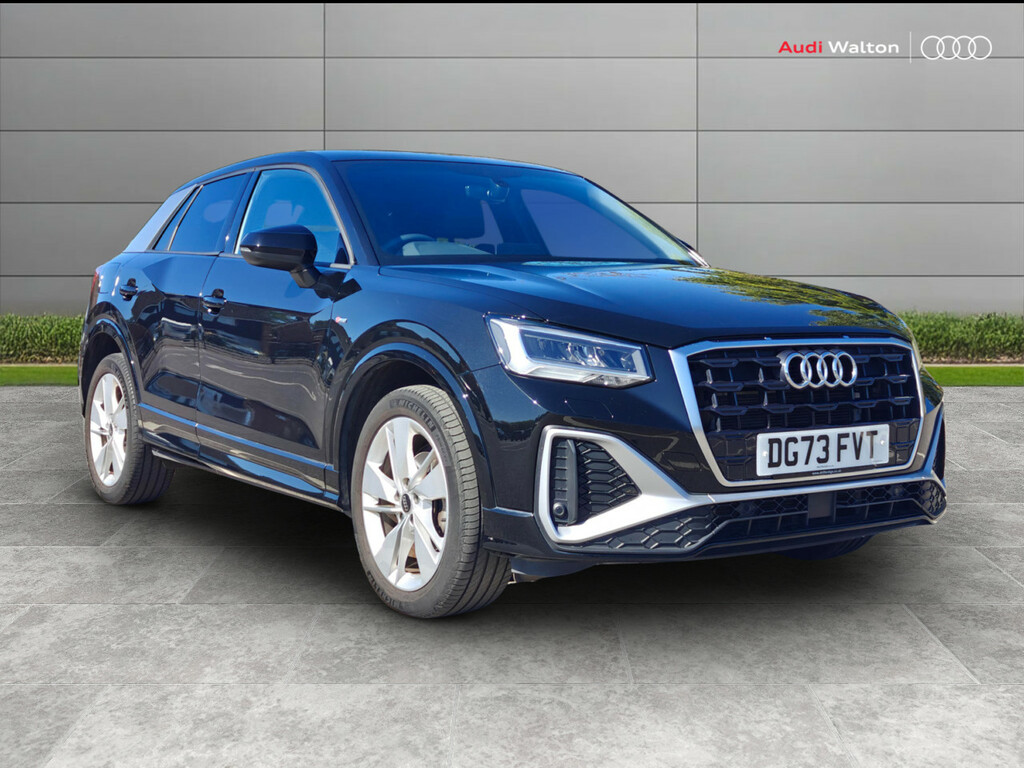 Audi Q2 S Line 35 Tfsi 150 Ps 6-Speed Black