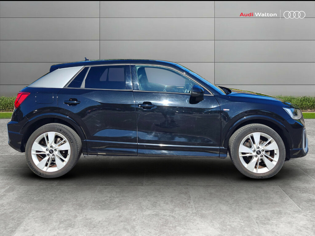 Audi Q2 S Line 35 Tfsi 150 Ps 6-Speed DG73FVT Black #5