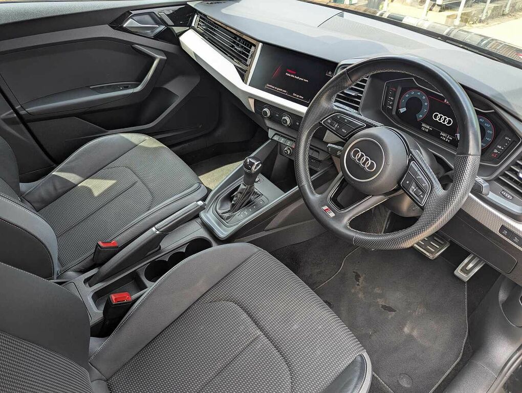 Audi A1 30 Tfsi 110 S Line S Tronic GL22YMV Black #2