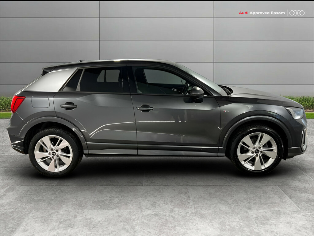Audi Q2 35 Tfsi S Line S Tronic EY72ZWC Grey #4