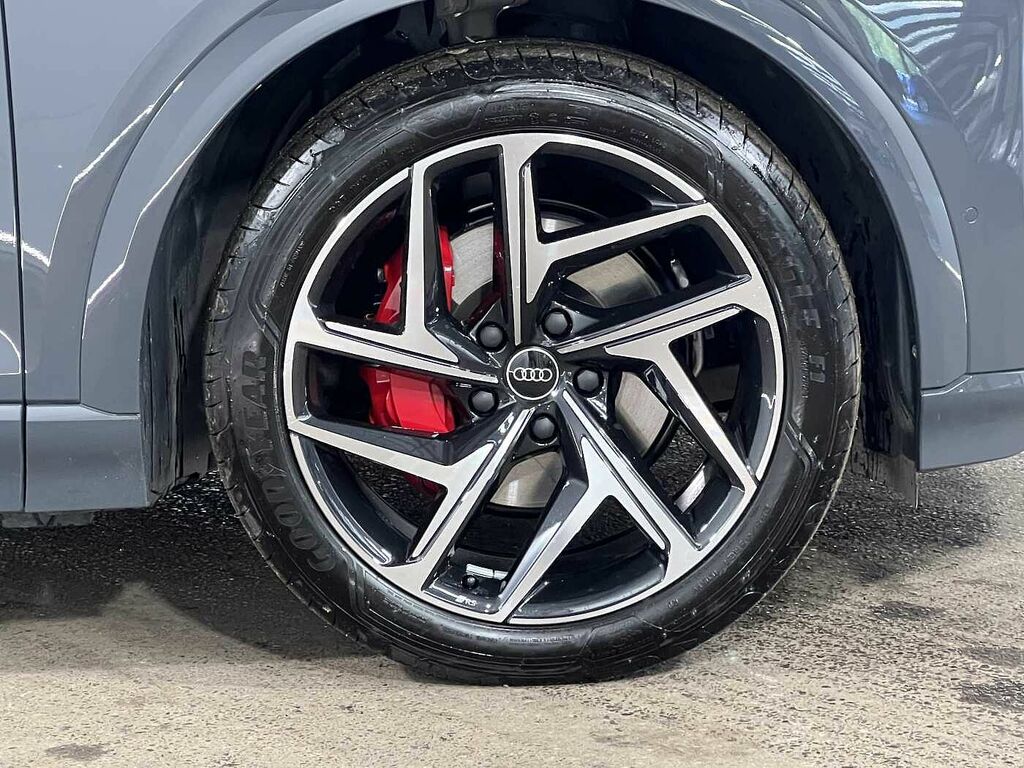Audi Q6 E-Tron 225Kw Performance 100Kwh Edition 1 MJ75VGV Grey #5