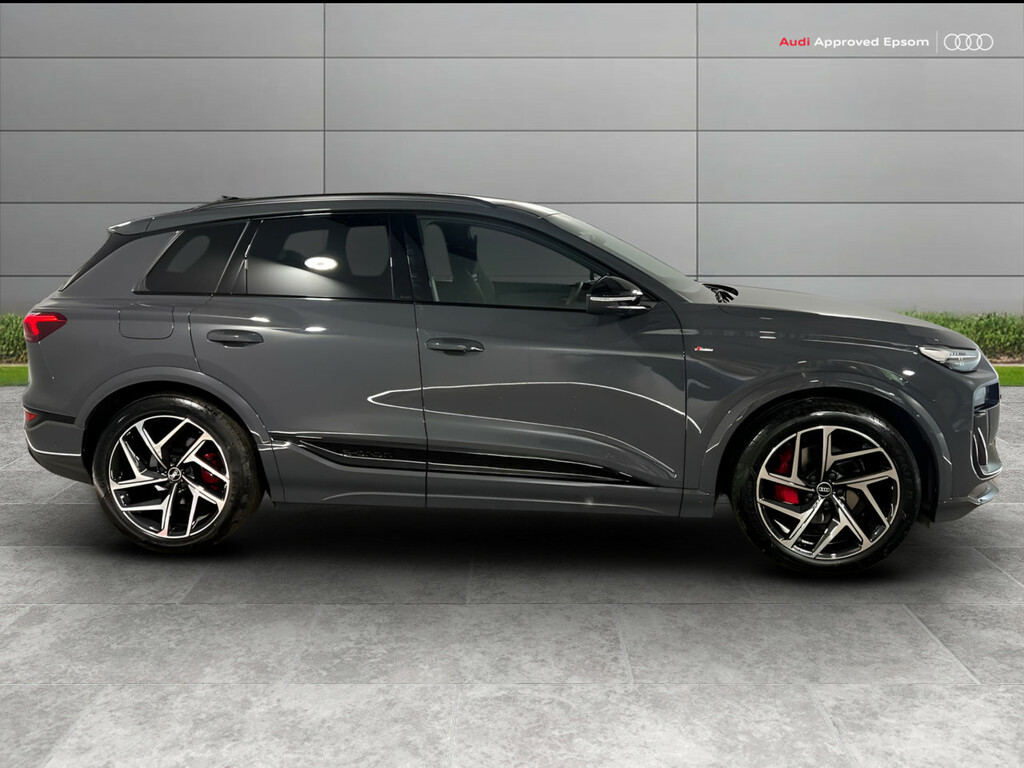 Audi Q6 E-Tron 225Kw Performance 100Kwh Edition 1 MJ75VGV Grey #4