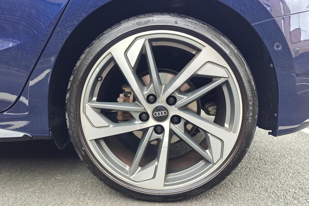 Audi A3 Edition 1 35 Tfsi 150 Ps S Tronic RF72WUP Blue #5