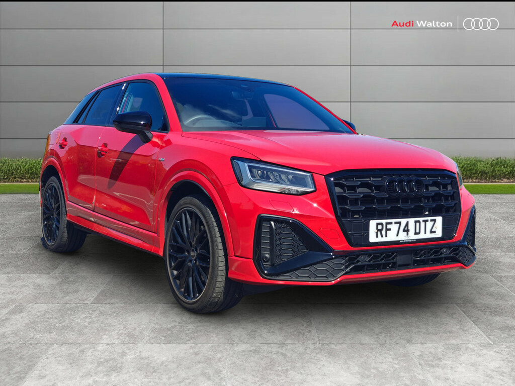 Audi Q2 Black Edition 35 Tfsi 150 Ps S Tronic Red