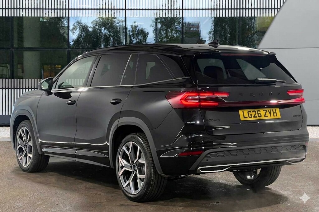 Skoda Kodiaq 1.5 Tsi E-tec Sportline Dsg 7 Seat LG26ZYH Black #5
