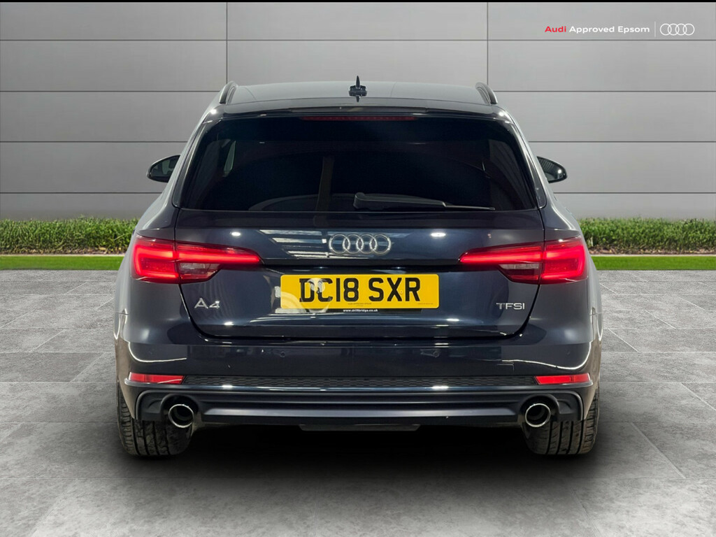 Audi A4 2.0T Fsi Black Edition S Tronic Blue #5