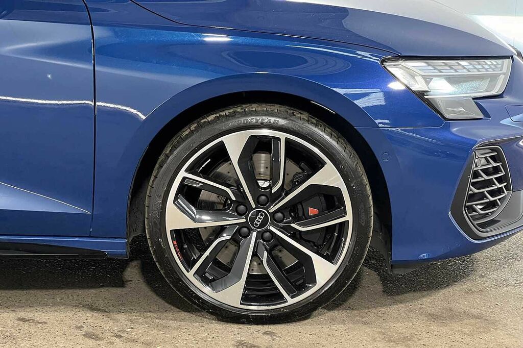 Audi A3 S3 Tfsi Quattro 333 Black Edition S Tronic DK75WVH Blue #5