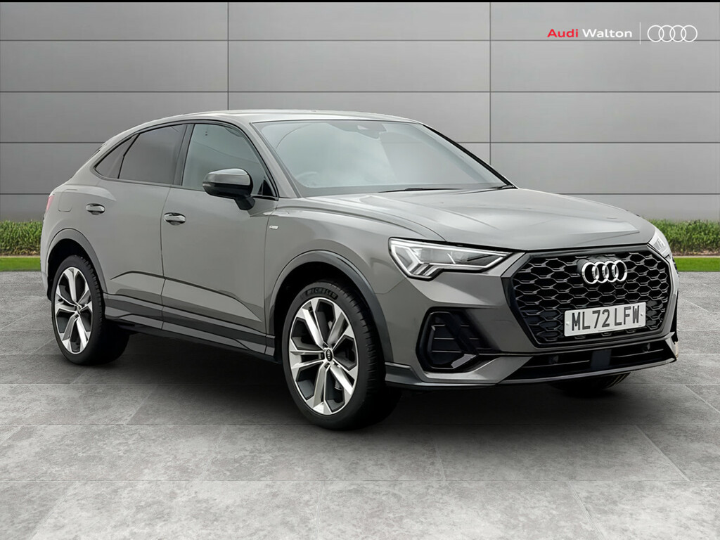 Audi Q3 Black Edition 45 Tfsi E 245 Ps S Tronic Grey