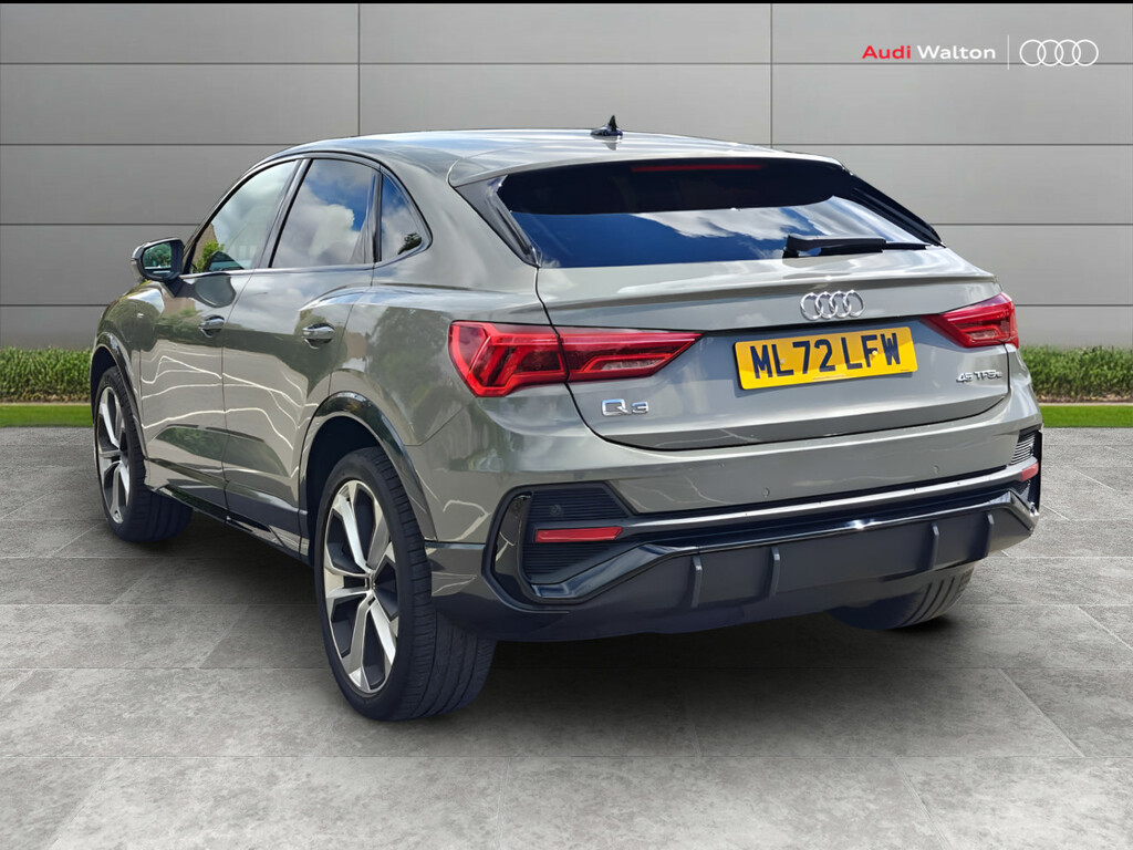 Audi Q3 Black Edition 45 Tfsi E 245 Ps S Tronic ML72LFW Grey #3