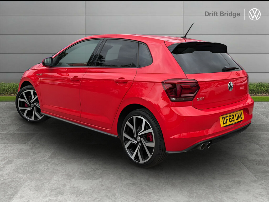 Volkswagen Polo 2.0 Tsi Gti Dsg Red #3