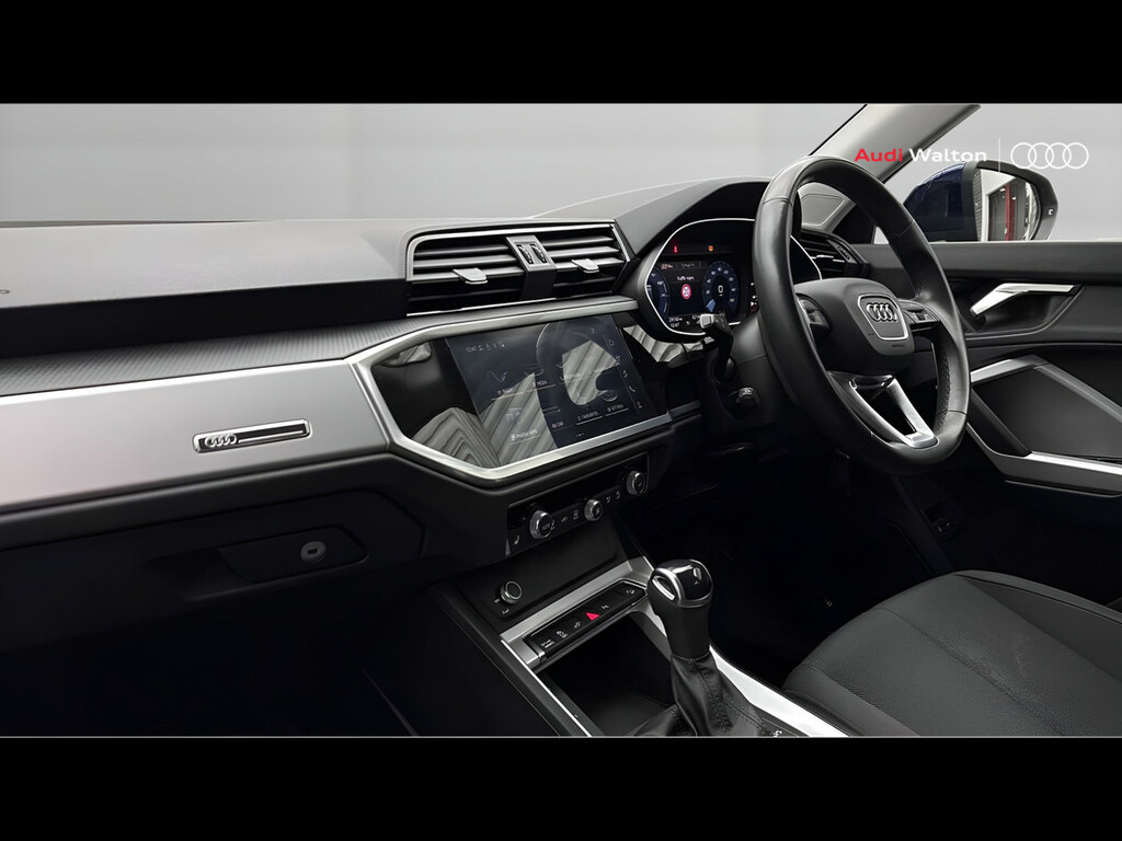Audi Q3 Technik 45 Tfsi E 245 Ps S Tronic CV22YDF Blue #2