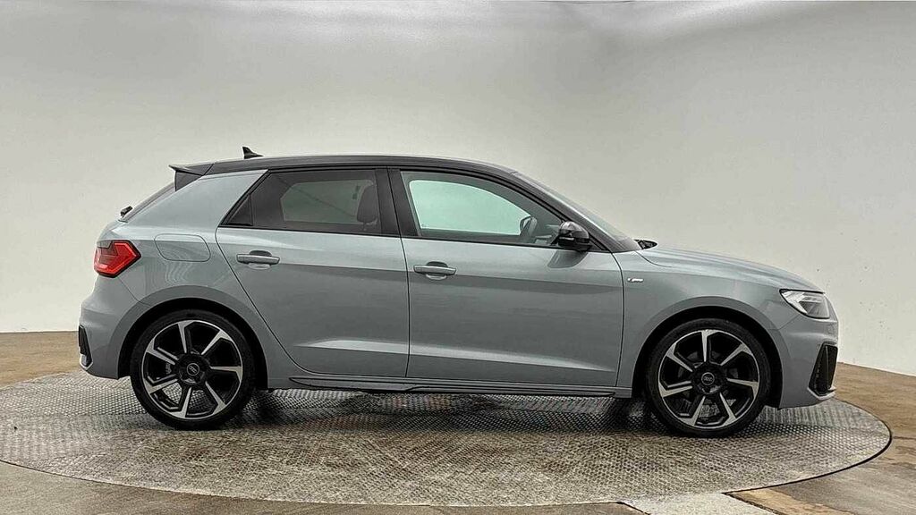 Audi A1 Black Edition 35 Tfsi 150 Ps S Tronic Grey #4