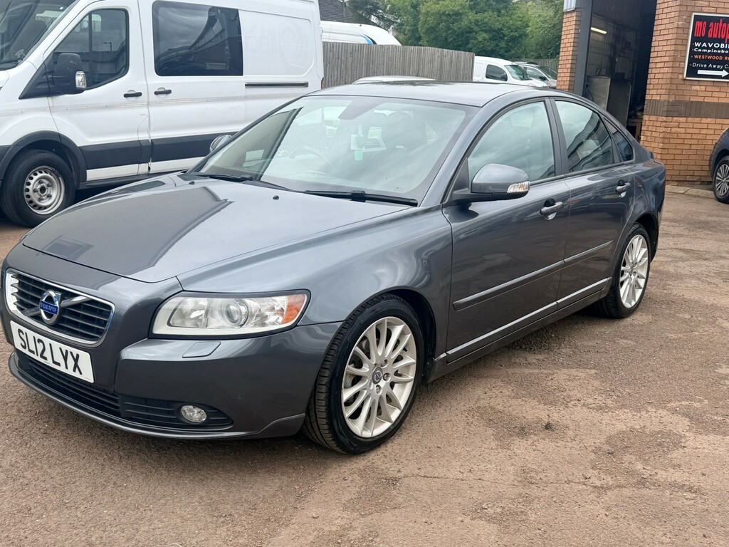Volvo S40 Se Lux Black #2