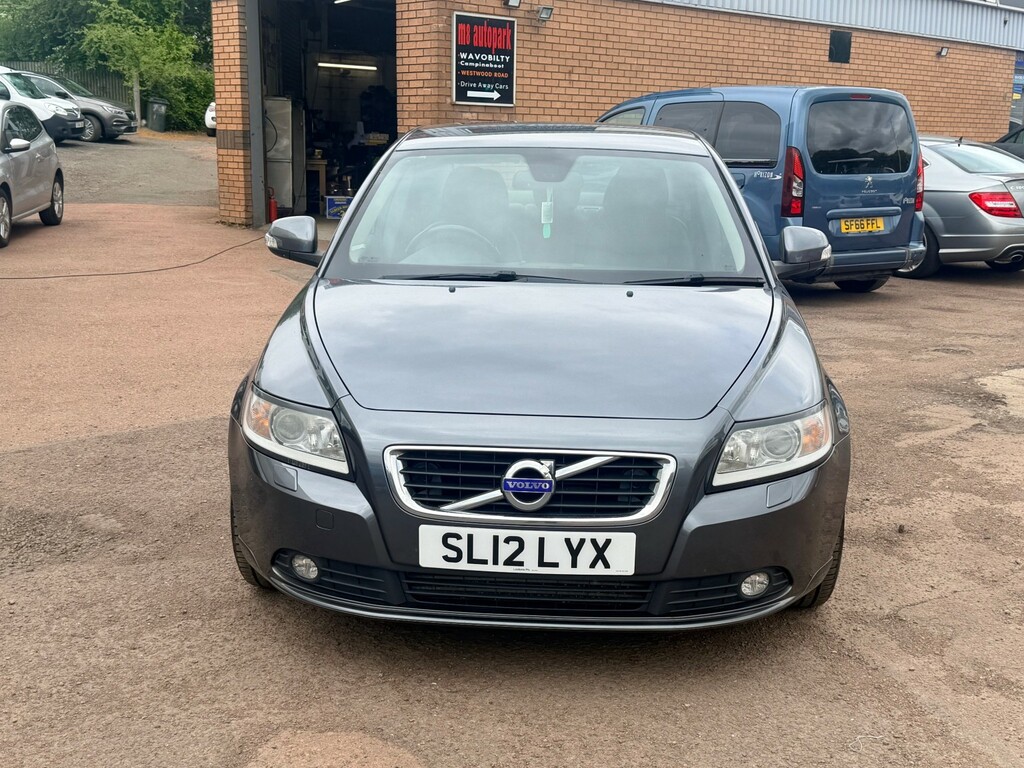 Volvo S40 Se Lux Black #4