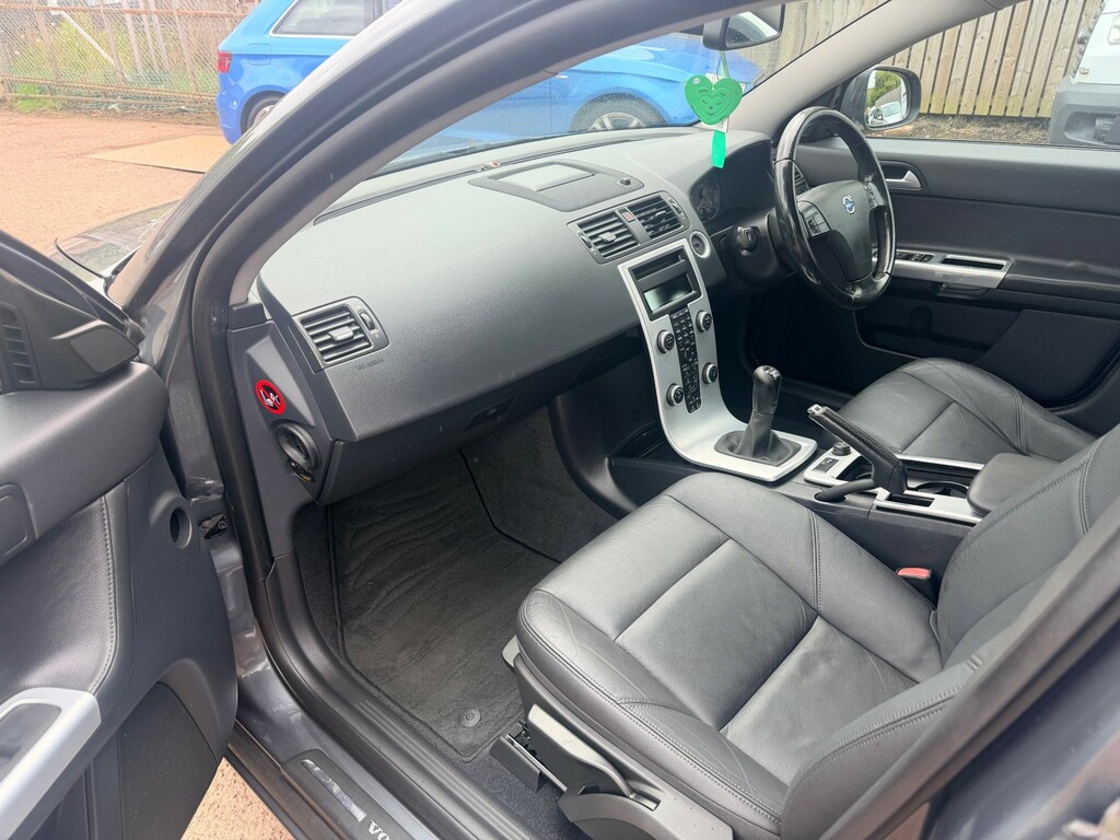 Volvo S40 Se Lux Black #12