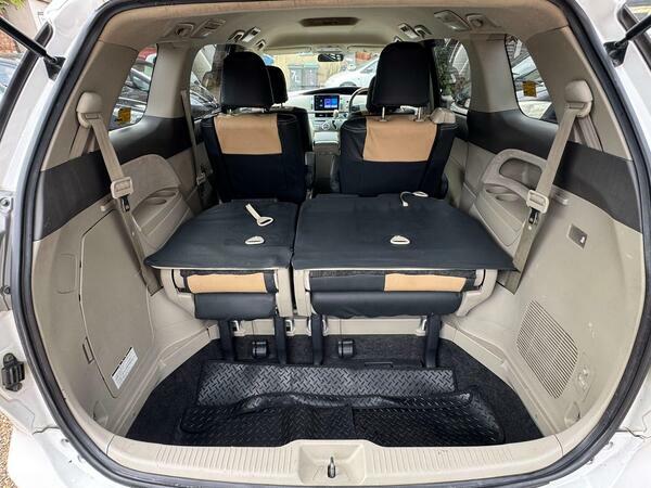 Toyota Estima 4Wd Auto  #41