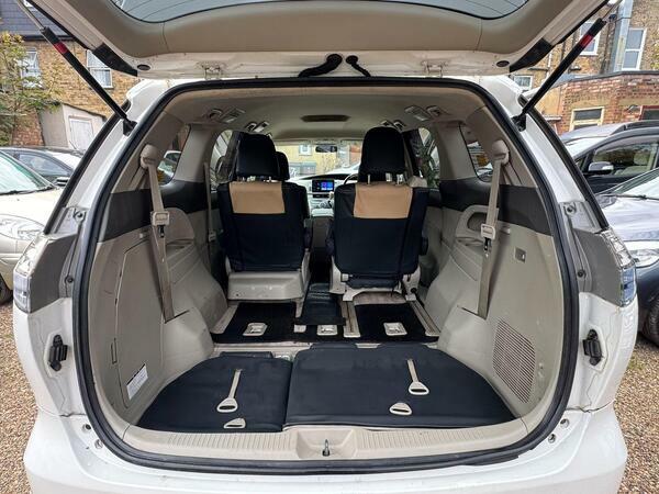 Toyota Estima 4Wd Auto  #46