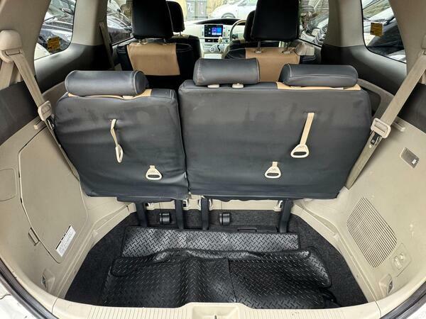 Toyota Estima 4Wd Auto  #40