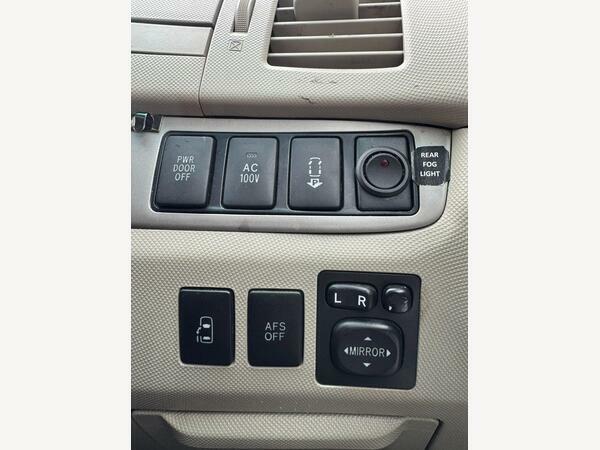 Toyota Estima 4Wd Auto  #28