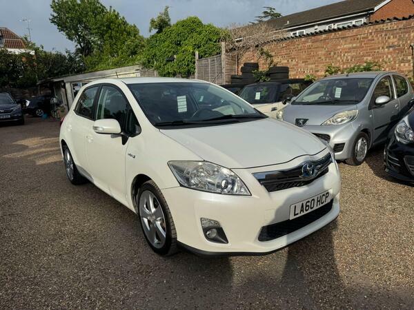Toyota Auris 1.8 Vvt-h T Spirit Cvt Euro 5 Ss  #5