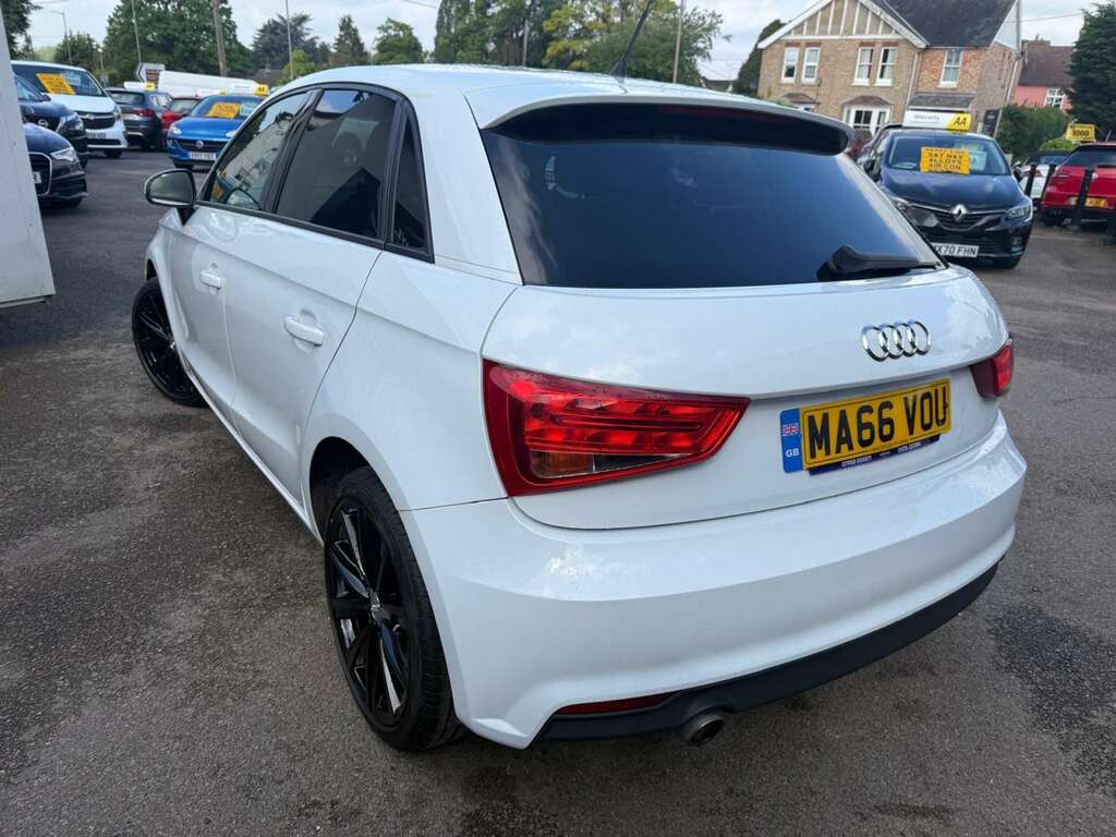 Audi A1 1.0 A1 Sportback Tfsi Sport MA66VOU White #2