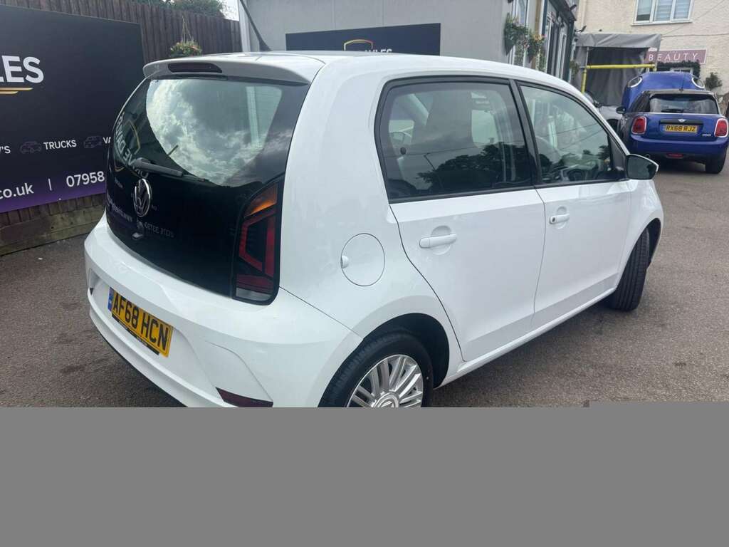 Volkswagen Up 1.0 Move Up AF68HCN White #2