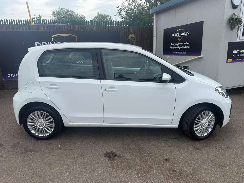 Volkswagen Up 1.0 Move Up AF68HCN White #4