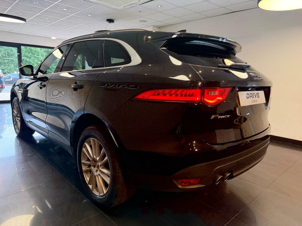 Jaguar F-Pace 2.0 D180 Portfolio Awd Euro 6 Ss Black #4