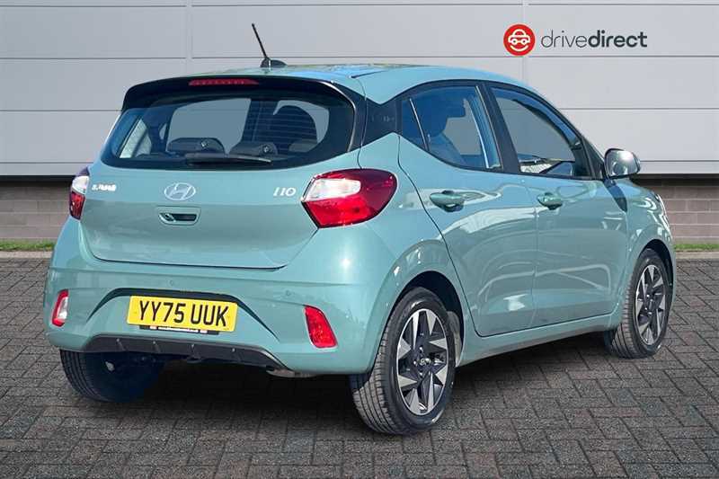 Hyundai I10 1.0 Advance Hatchback Euro 6 S YY75UUK Green #3