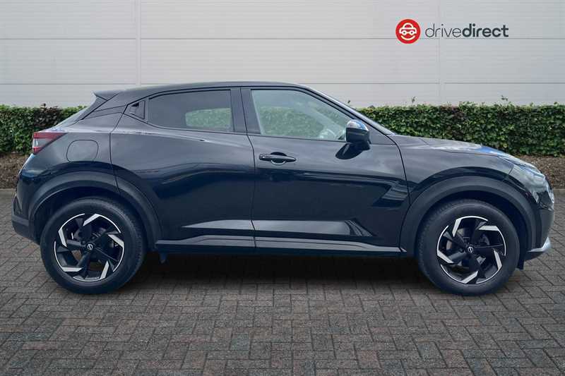 Nissan Juke 1.0 Dig-t N-connecta Suv Euro 6 DN23SXK Black #2