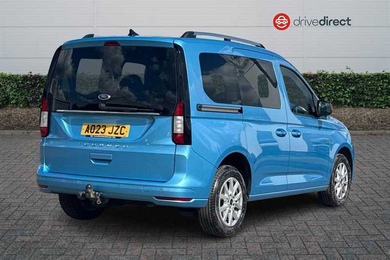 Ford Tourneo Connect 2.0 Ecoblue Titanium Mpv Euro 6 AO23JZC Blue #3