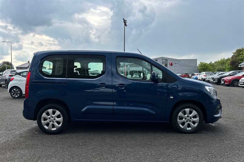 Vauxhall Combo Life 1.2 Turbo Energy Mpv Euro 6 Ss LO70BWK Blue #2