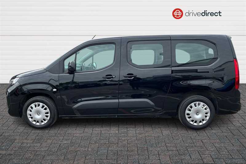 Vauxhall Combo-e Life 52Kwh Design XL Mpv 7.4Kw Charg YH25FFS Black #6