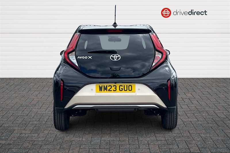 Toyota Aygo X 1.0 Vvt-i Exclusive Hatchback Eu WM23GUO Beige #4