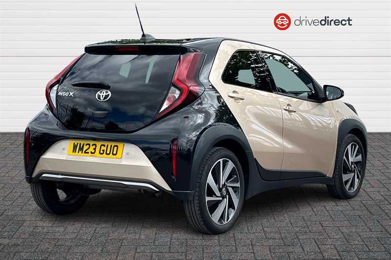 Toyota Aygo X 1.0 Vvt-i Exclusive Hatchback Eu WM23GUO Beige #3