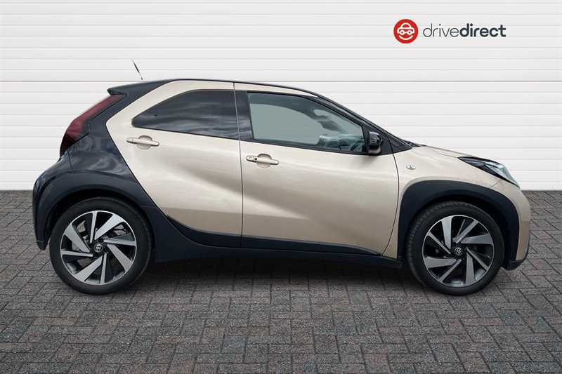 Toyota Aygo X 1.0 Vvt-i Exclusive Hatchback Eu WM23GUO Beige #2