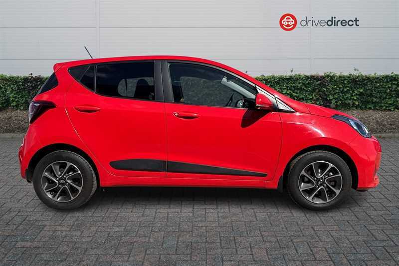 Hyundai I10 1.0 Premium Hatchback Euro 6 67 YW19HRA Red #2