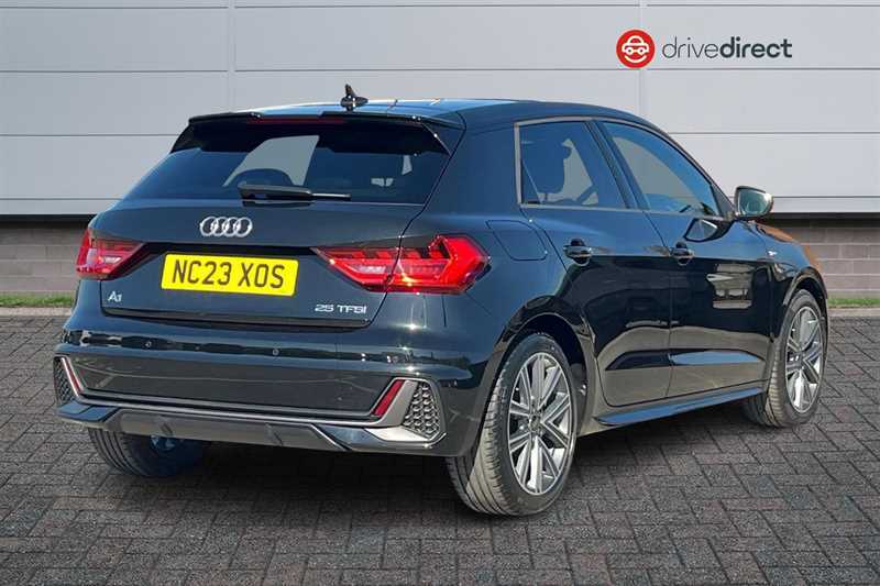 Audi A1 1.0 Tfsi 25 S Line Sportback Eur NC23XOS Black #3