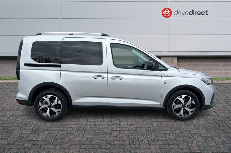 Ford Grand Tourneo Connect 2.0 Ecoblue Active Mpv Euro 6 S Silver #2