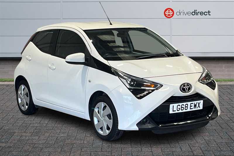 Toyota Aygo 1.0 Vvt-i X-play Hatchback Euro White