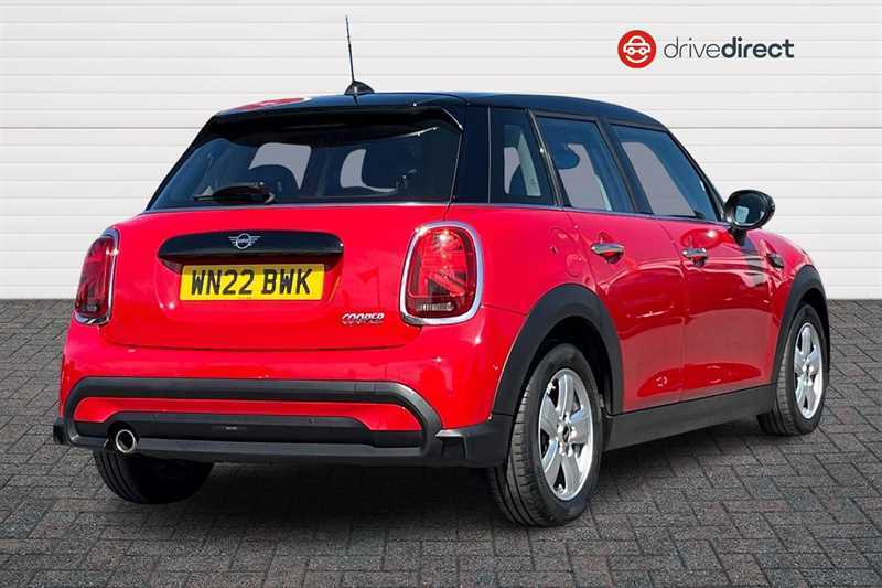 Mini Hatch 1.5 Cooper Classic Hatchback Eur WN22BWK Red #3