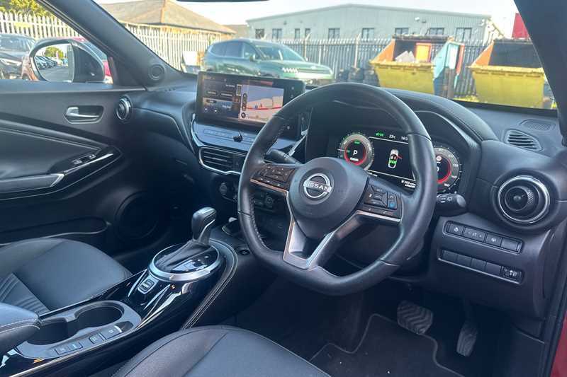 Nissan Juke 1.6 Tekna Suv Hybrid Euro 6 143 P YY74AZZ Red #3