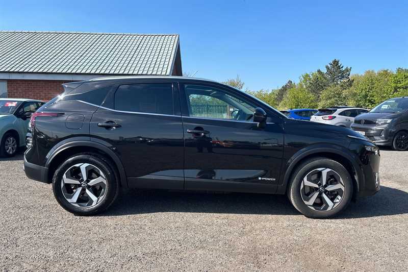 Nissan Qashqai 1.5 H E-power N-connecta Suv Hybrid Aut SD23KVY Black #2