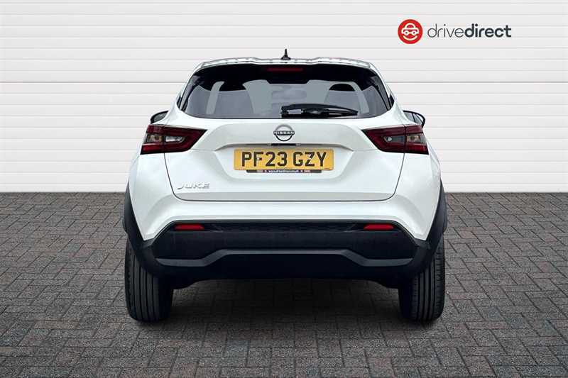 Nissan Juke 1.0 Dig-t N-connecta Suv Dct Euro PF23GZY White #4