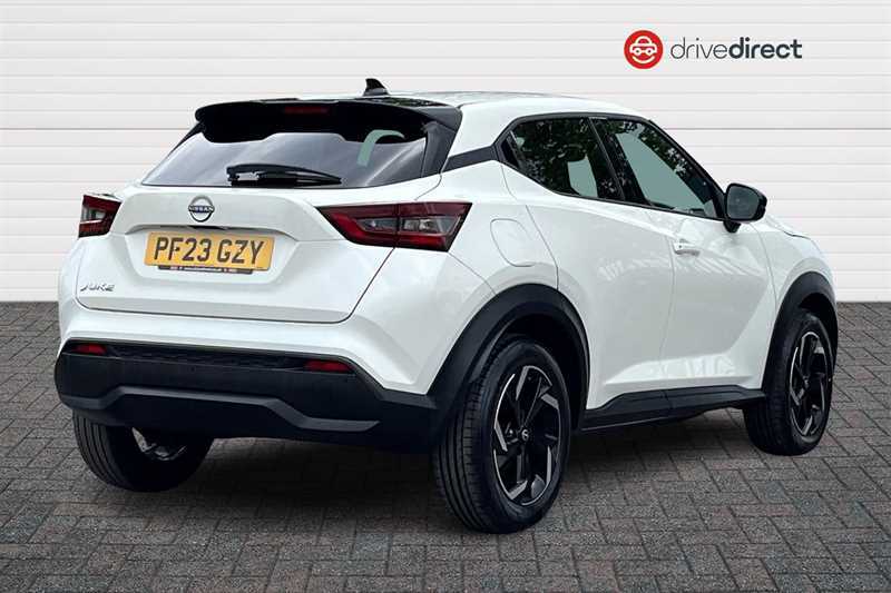 Nissan Juke 1.0 Dig-t N-connecta Suv Dct Euro PF23GZY White #3