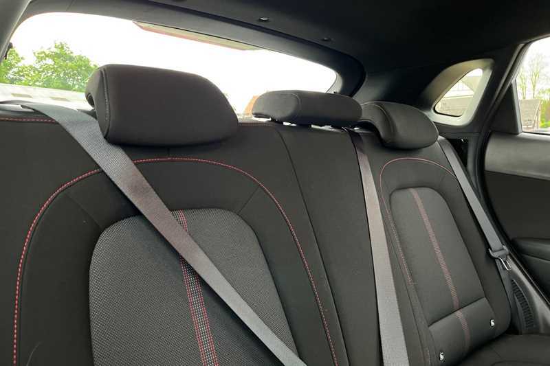 Hyundai Kona 1.0 T-gdi Mhev N Line Suv Hybrid SY23VKF White #6
