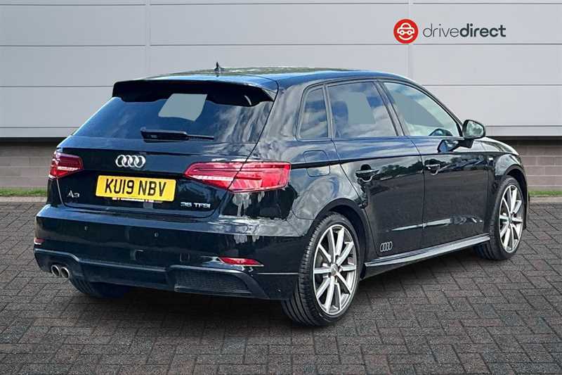 Audi A3 1.5 Tfsi Cod 35 Black Edition Sportback KU19NBV Black #3