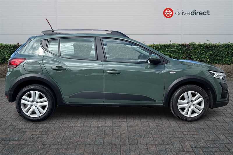 Dacia Sandero Stepway 1.0 Tce Expression Hatchback Bi Fuel Eu HT73KHW Green #2